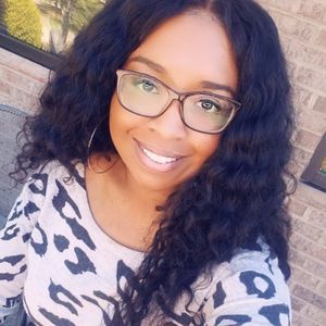 Meet your Posher, Ericka